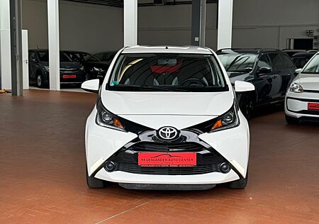 Toyota Aygo (X) Aygo -play