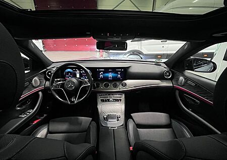 Mercedes-Benz E 220 d Autom. -pano widescreen Gray
