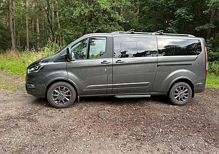 Ford Tourneo Custom 2.0 EcoBlue 110kW 320 L2 Tit. X