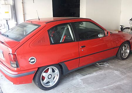 Opel Kadett E GSI