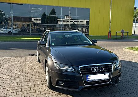 Audi A4 1.8 TFSI 88kW multitr. Attraction Avant