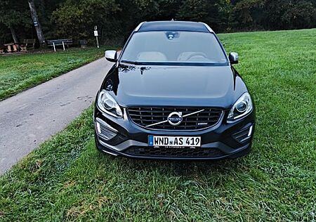 Volvo XC 60 XC60 D5 AWD Momentum Geartronic Momentum