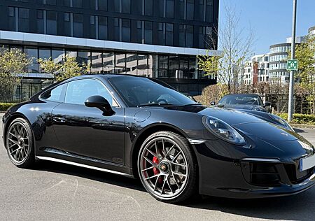 Porsche 991 Carrera 4 GTS Coupé PDK Carrera GTS