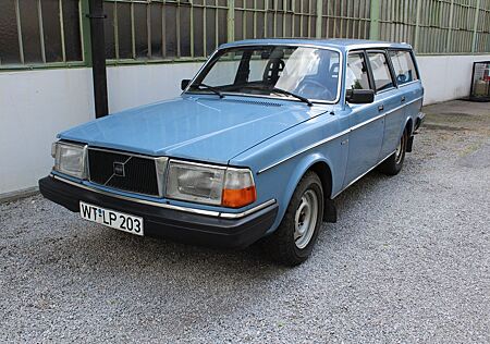 Volvo 245 GLD 6