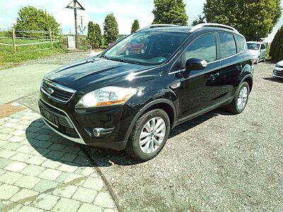 Ford Kuga Titanium 4x4 Pano AHK PDC Navi