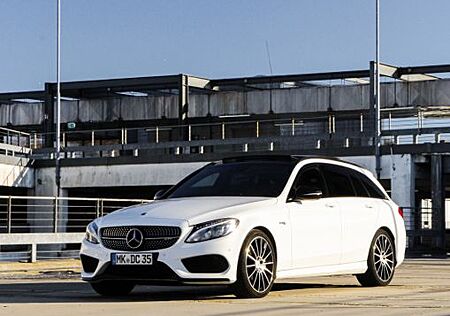 Mercedes-Benz C 43 AMG T-Modell PAGA Schalensitze PANO