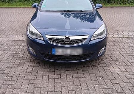 Opel Astra 1.4 LPG ecoFLEX 150 Jahre 103kW 1...