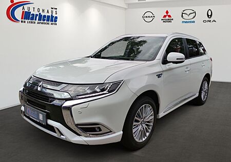 Mitsubishi Plug in Hybrid Outlander Outlander 2.4 4WD Spirit+ AHK Leder uvm.