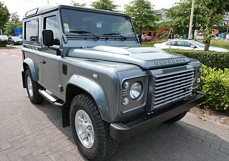 Land Rover Defender 2.2 TD4 LKW 2-Sitzer