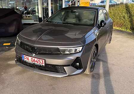 Opel Astra L Lim. 5-trg. GS Navi