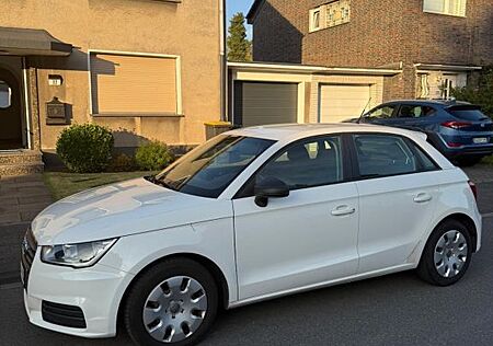 Audi A1 Sportsback +++ 88.000km +++ 2. Hand +++