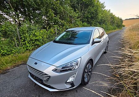 Ford Focus 1,0 EcoBoost 92kW Cool & Connect Cool ...