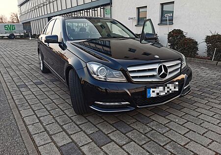 Mercedes-Benz C 180 BlueEFFICIENCY AVANTGARDE