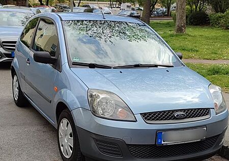 Ford Fiesta 1.4 Fun Automatik 0163 2322203 Tüv Neu