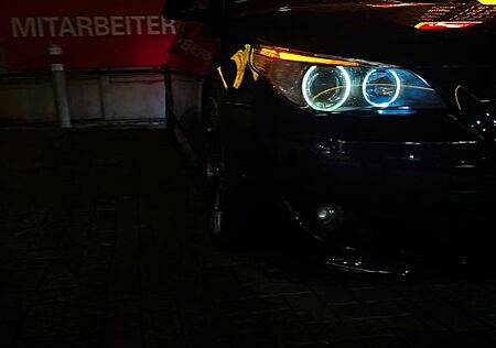 BMW 525i