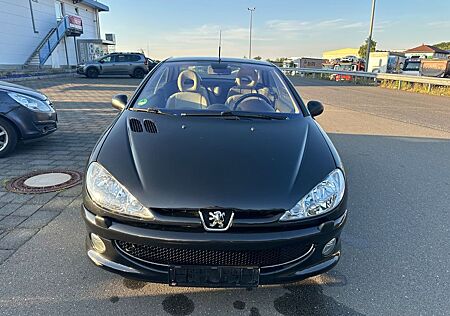 Peugeot 206 206CC Cabriolet Platinum*WENIG KM*TÜV NEU*2.HAND