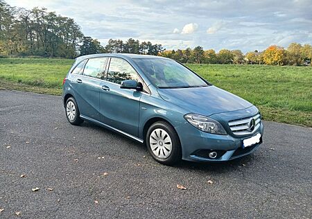 Mercedes-Benz B 180 BlueEFFICIENCY - TAUSCH MÖGLICH