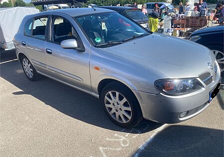 Nissan Almera 1.5 acenta acenta