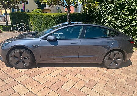 Tesla Model 3 Hinterradantrieb RWD RWD