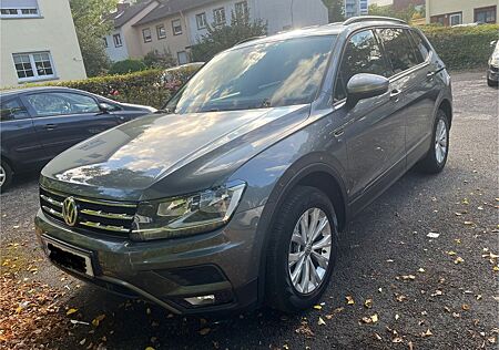 VW Tiguan Allspace Volkswagen 2.0 TDI SCR DSG 4MOTION Offroad
