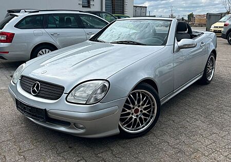 Mercedes-Benz SLK 200 Special Edition/Automa/Tempo/Leder/2.Hd