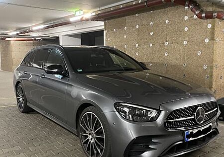 Mercedes-Benz E 450 T-Modell NIGHTLINE AMG Paket, 20 Zoll