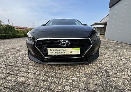 Hyundai i30 1.4 T-GDI DCT Fastback Premium