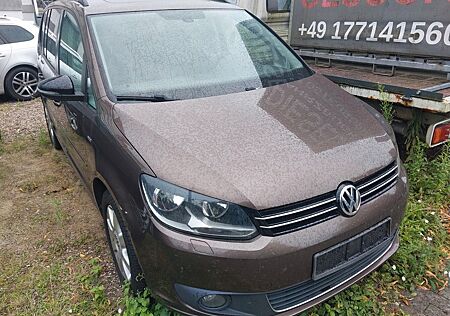 VW Touran Volkswagen Match