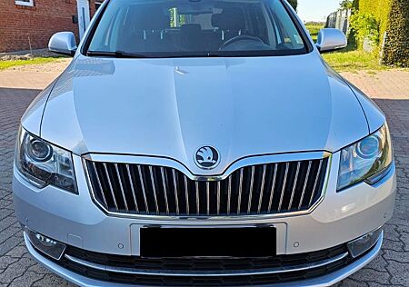 Skoda Superb 2.0 TDI 125kW DSG Elegance Combi Elegance