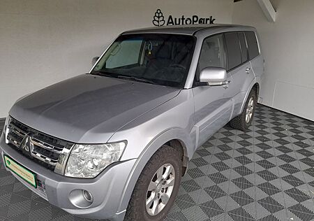 Mitsubishi Pajero 3.2 DI-D Invite