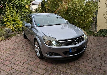 Opel Astra GTC 1.6 Turbo ECOTEC Sport 132kW Sport