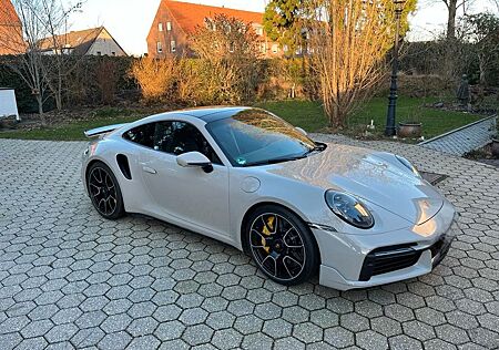 Porsche 911 Urmodell 911 Turbo S. 992. 273000€ NP