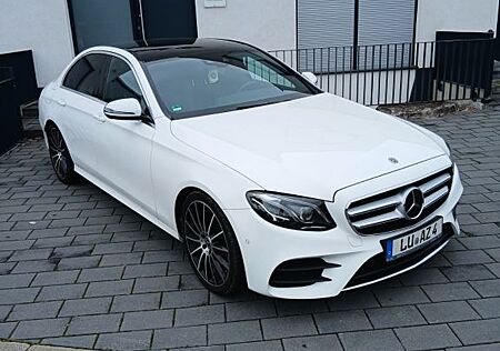 Mercedes-Benz E 300 d Autom. -|AMG Optik| Top Ausstattung
