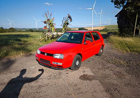 VW Golf Volkswagen 1.9TDI 110ps Afn , sehr guter Zustand