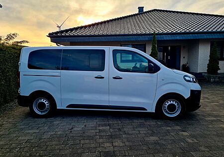 Opel Vivaro Kombi M L2 9-Sitze *LANG, 1. Hand*