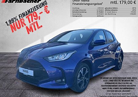 Toyota Yaris gebraucht kaufen Toyota Yaris 1,5 Hybrid Team D *Comfort-Paket
