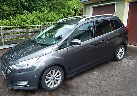 Ford C-Max 2,0TDCi 110kW Titanium Titanium