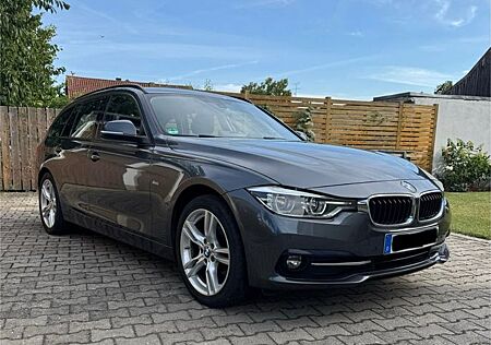 BMW 320d xDrive Touring Sport Line Automatic Spo...