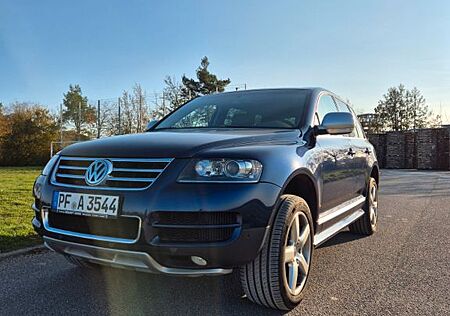 VW Touareg Volkswagen 3.0 V6 TDI Kong Kong