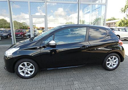 Peugeot 208 Style*PANORAMA*PDC*SHZ*KLIMA*ALU*NEU TÜV*