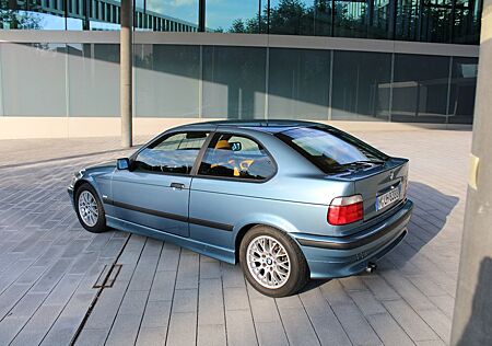 BMW 323ti Compact INDIVIDUAL Einzelstück Schaltwagen