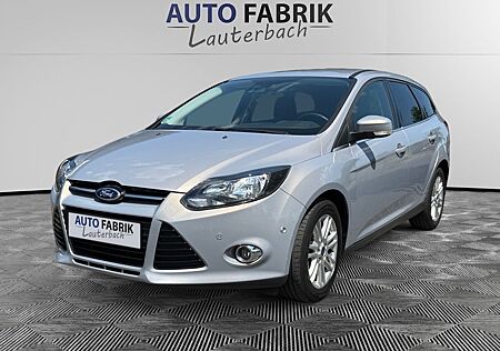 Ford Focus Turnier Titanium-1.HAND-TEMPOMAT-SITZH-PDC
