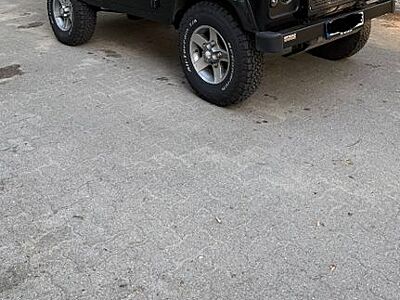 Land Rover Defender 90 2,4l Td4 Station Wagon SE