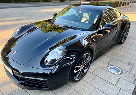 Porsche 992 Carrera S Coupé CHRONO + 18-Wege +Sport Abg.