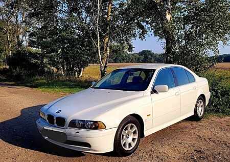 BMW 525d A - top gepflegt, wenig Laufleistung