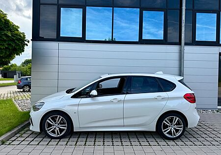 BMW 2er 220i Active Tourer Steptronic M Sport/Panorama