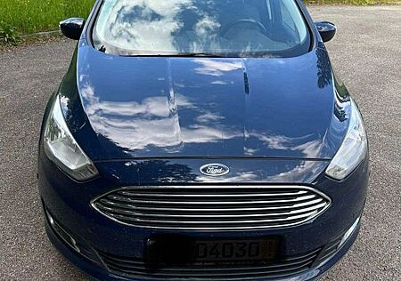 Ford Grand C-Max 2,0TDCi 110kW Titanium