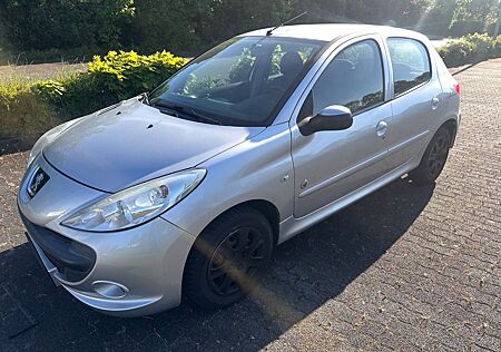 Peugeot 206 + Generation