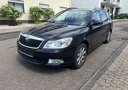 Skoda Octavia 1.4 TSI Elegance Combi 2011 AHK
