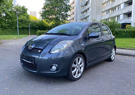 Toyota Yaris 1.8-l-Dual- VVT-i TS 133 PS TÜV Klima